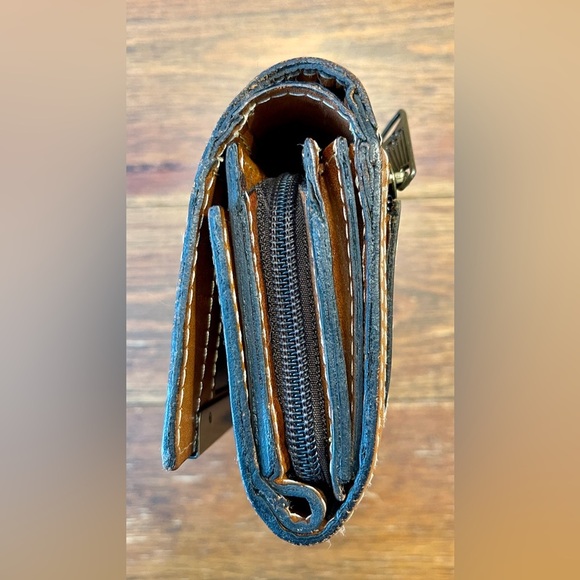 Patricia Nash | Cametti Tooled Leather Wallet | Florence RFID - Picture 5 of 12